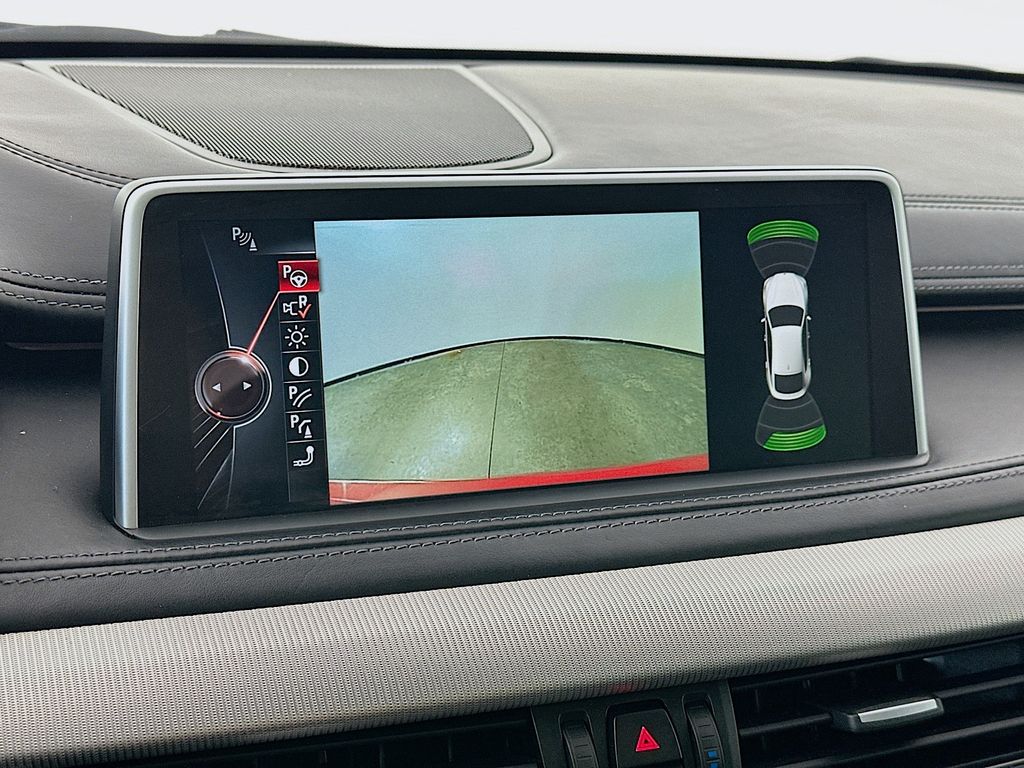 BMWX6 M20