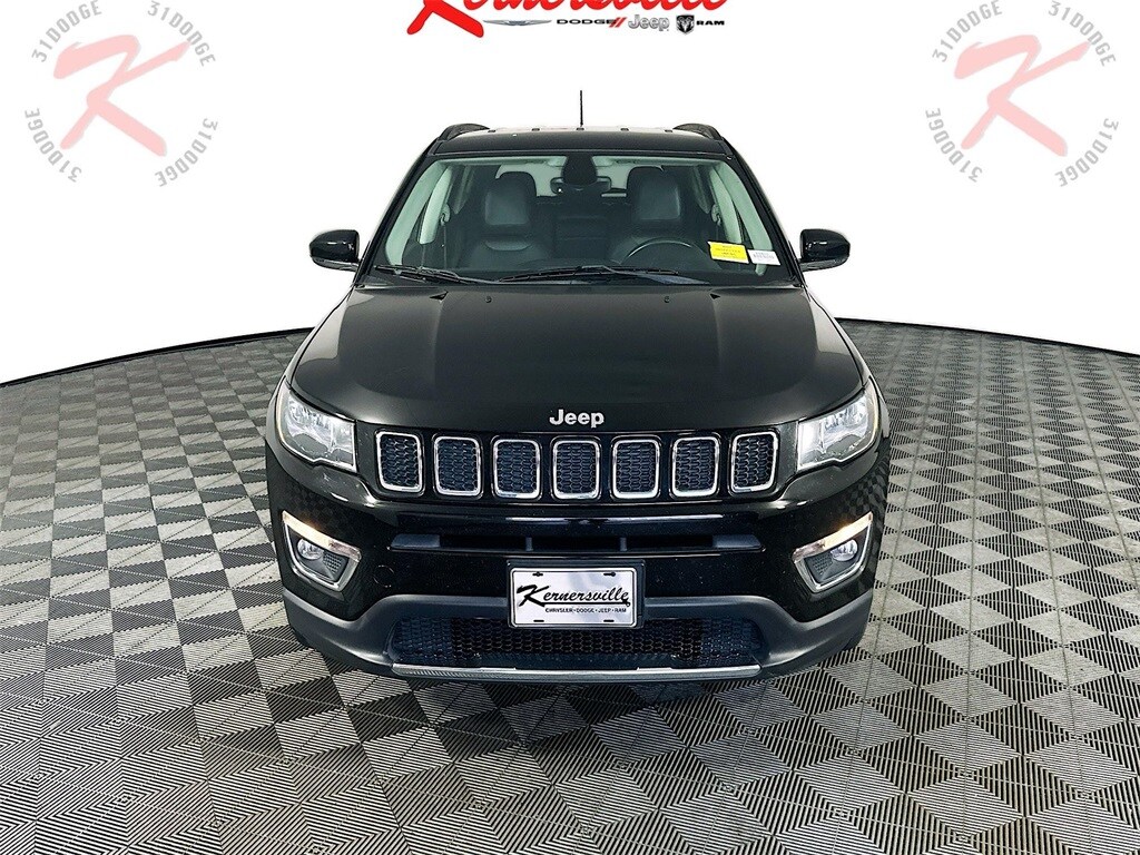 2018 Jeep Compass Limited photo 2