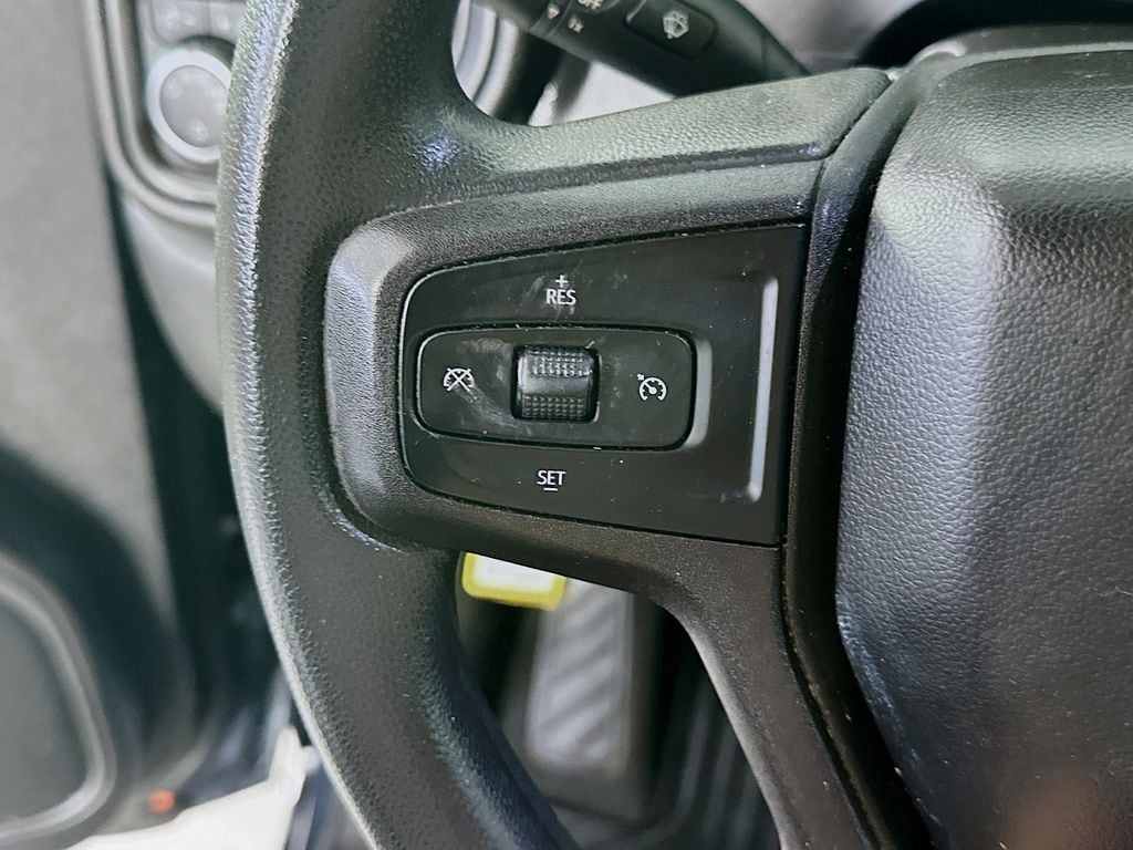 ChevroletSilverado 150023