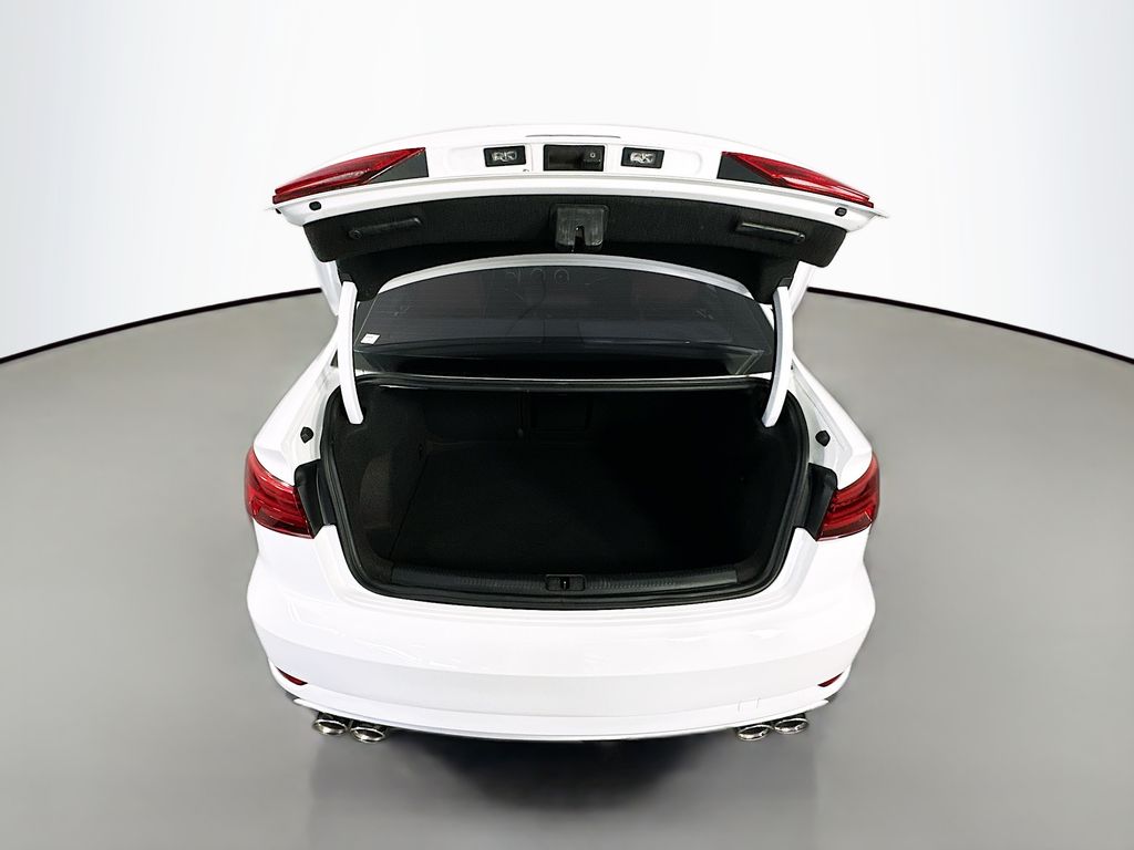 AudiA329