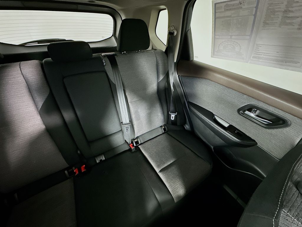 NissanRogue14