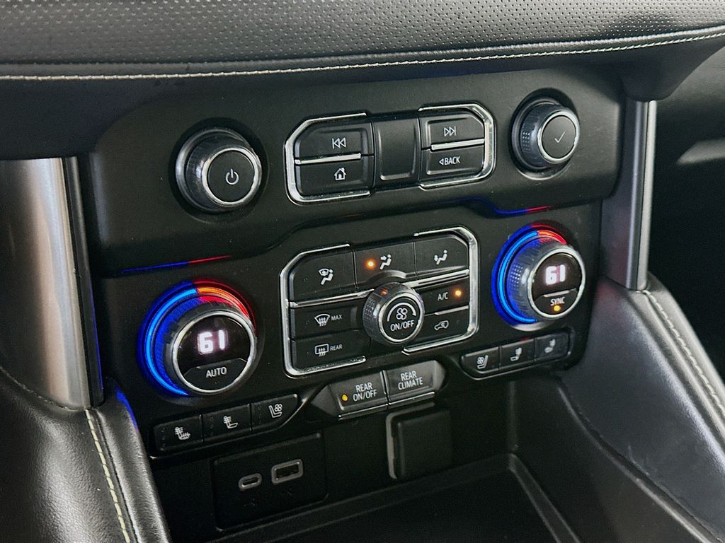 ChevroletSuburban18