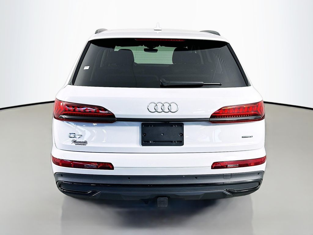 AudiQ76