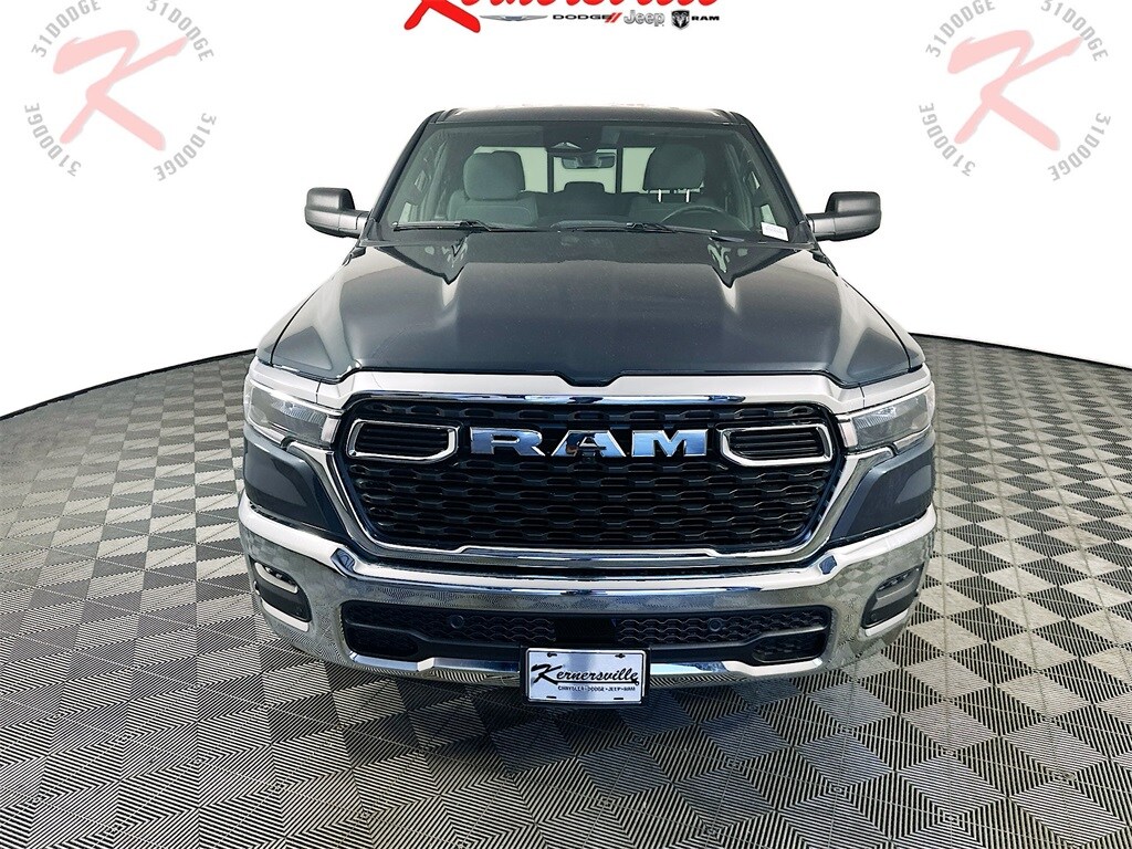 2025 Ram 1500 Tradesman photo 2