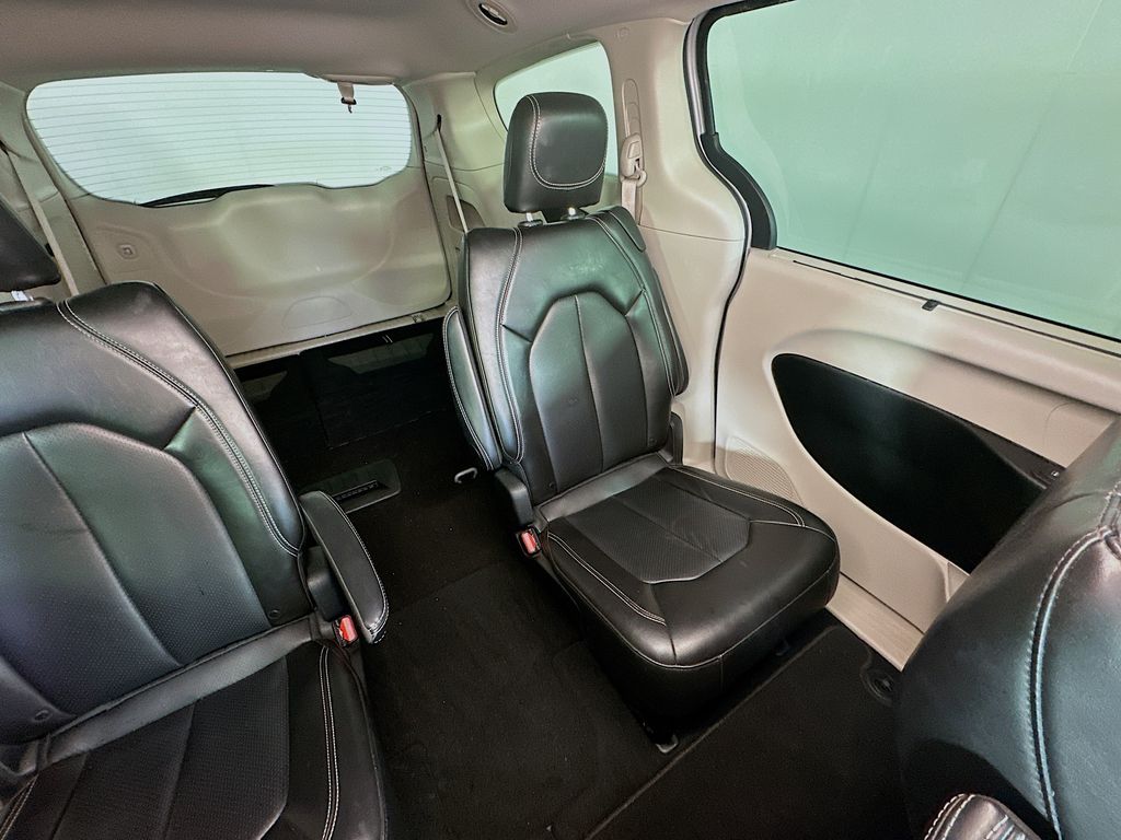 ChryslerPacifica14