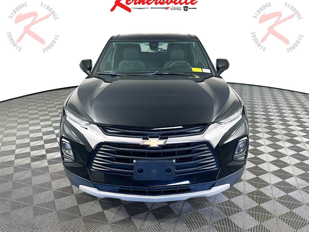 2021 Chevrolet Blazer 2LT photo 2