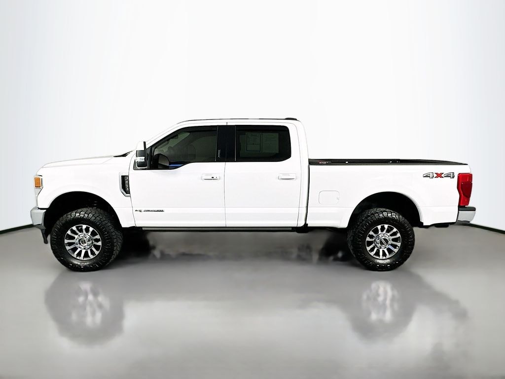 Used 2020 Ford F-250SD Lariat Truck Crew Cab