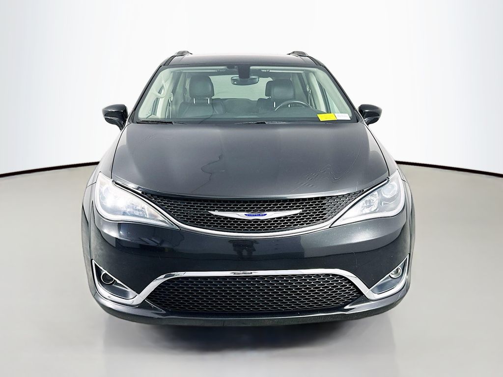 ChryslerPacifica2