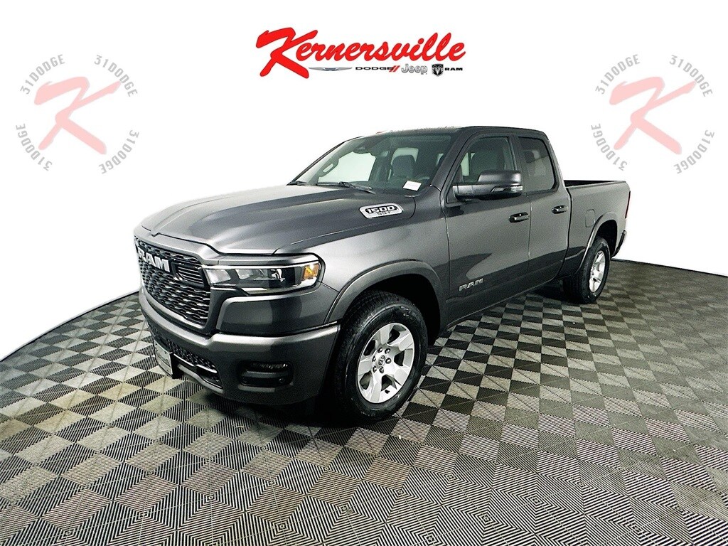 2025 Ram 1500 Big Horn photo 3
