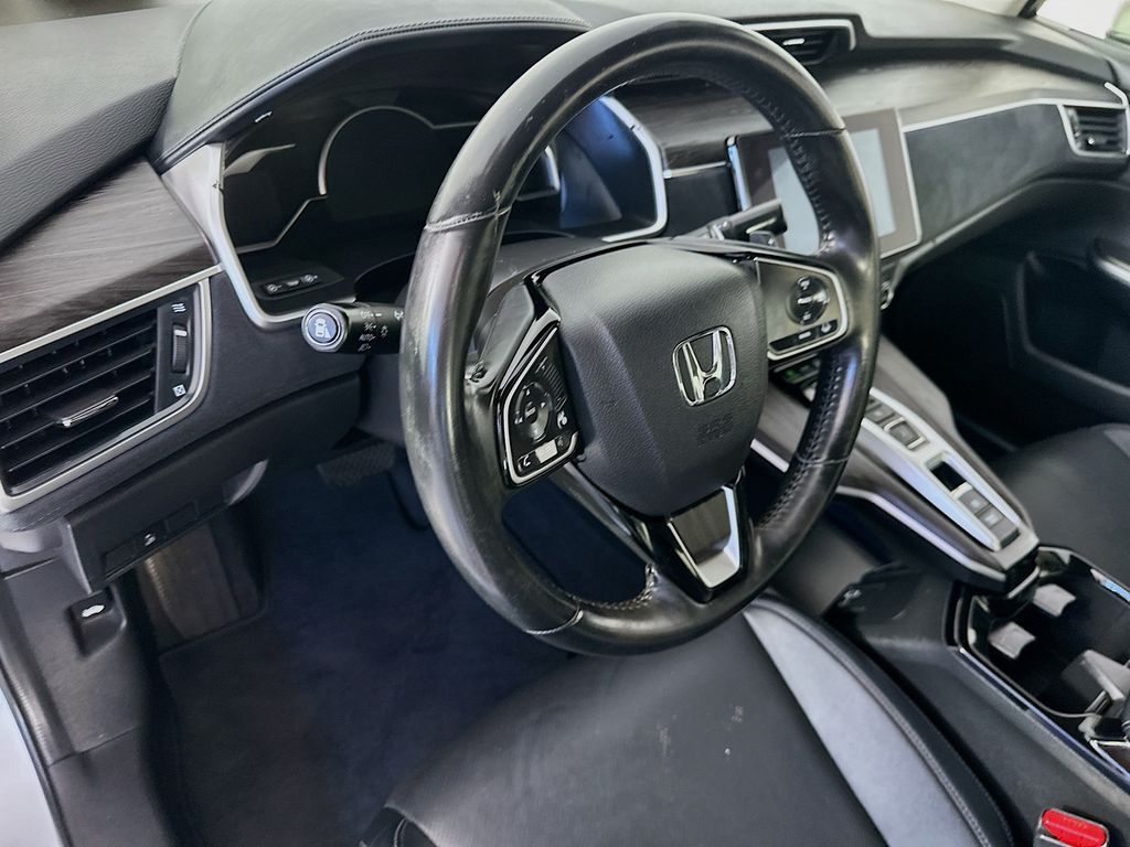 HondaClarity Plug-In Hybrid30