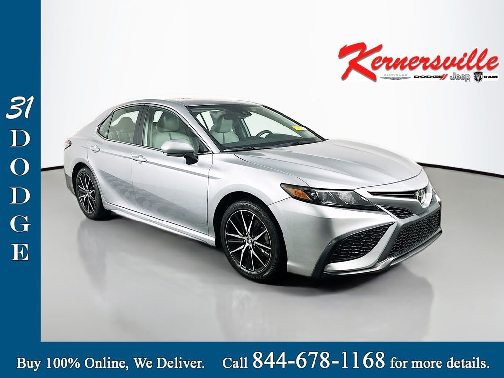 Used 2023 Toyota Camry SE Sedan