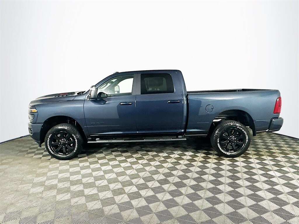 2025 Ram 2500 Laramie photo 4