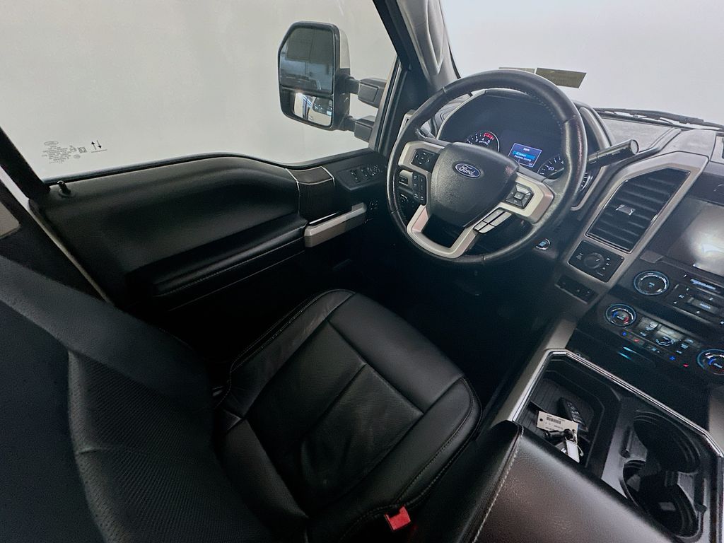 FordF-250SD9