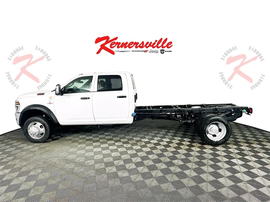 New 2025 Ram 5500 Chassis Tradesman 84CA Dually Truck Crew Cab