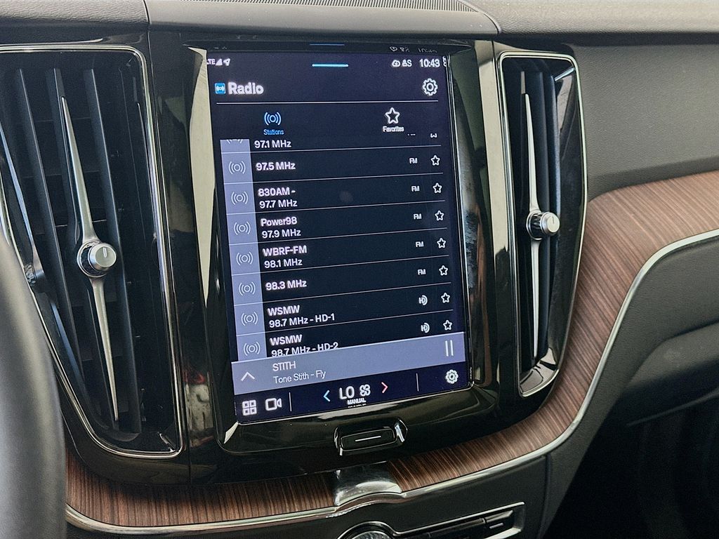 VolvoXC6017