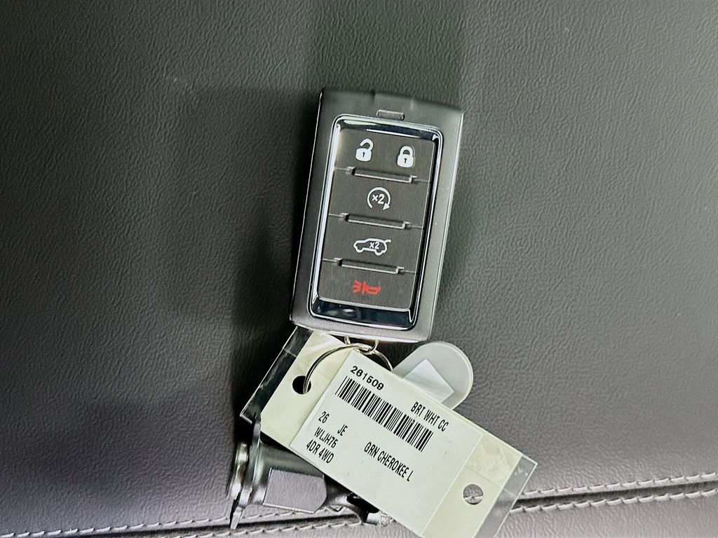 JeepGrand Cherokee L20