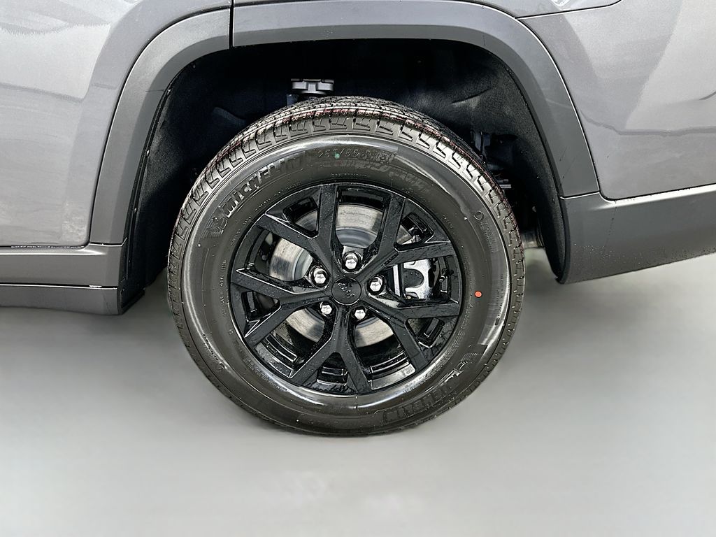 JeepGrand Cherokee L17