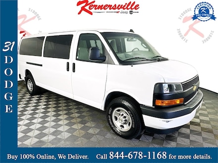 2022 Chevrolet Express 3500 LS Extended Passenger Van