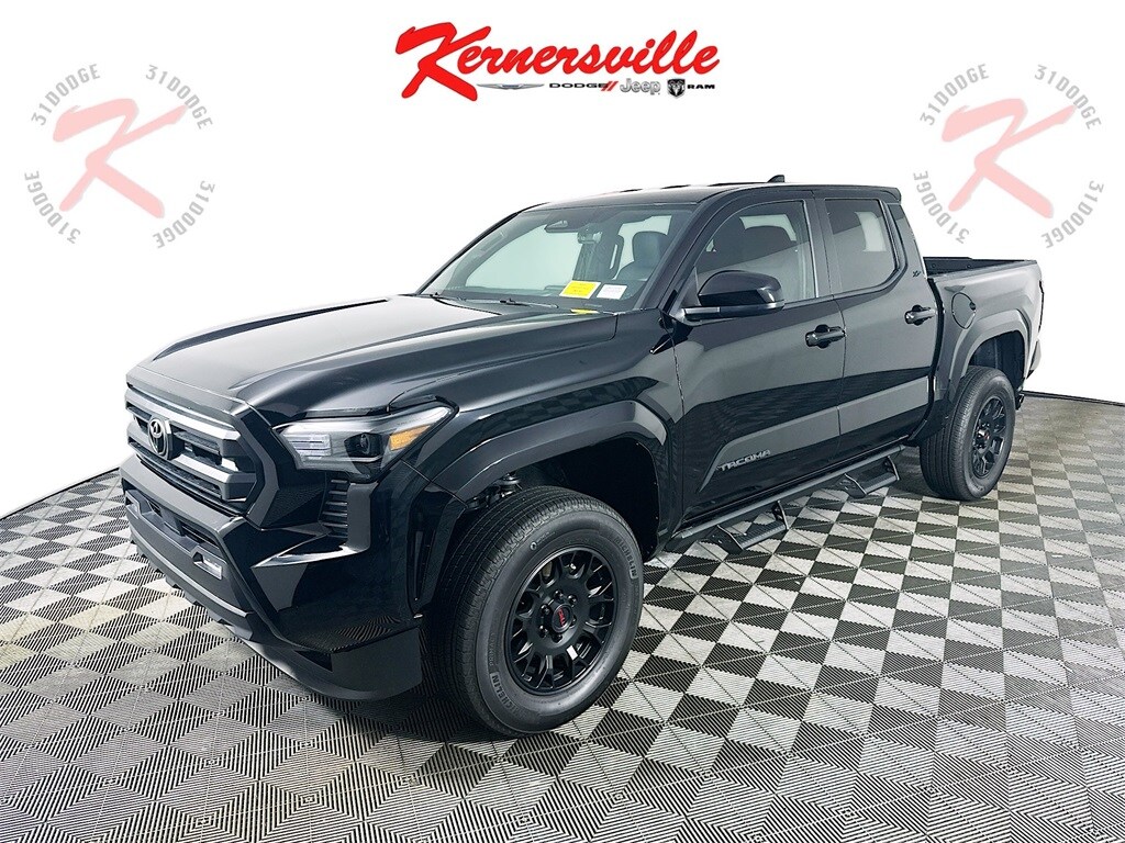 2024 Toyota Tacoma SR5 photo 3