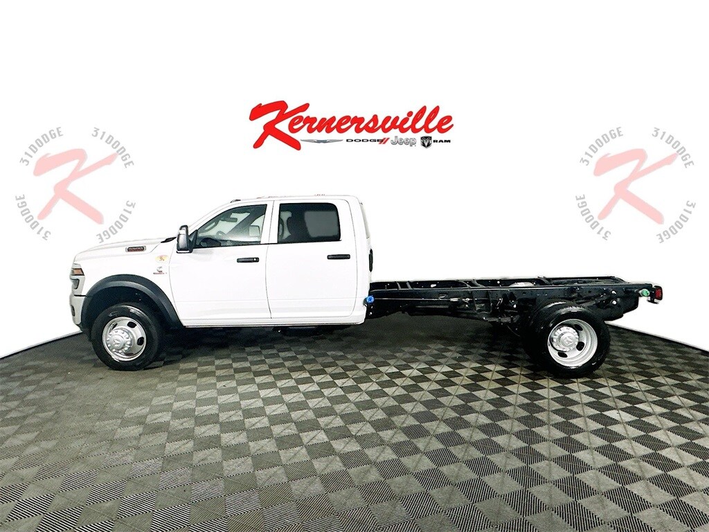 New 2025 Ram 5500 Chassis Tradesman 84CA Dually Truck Crew Cab