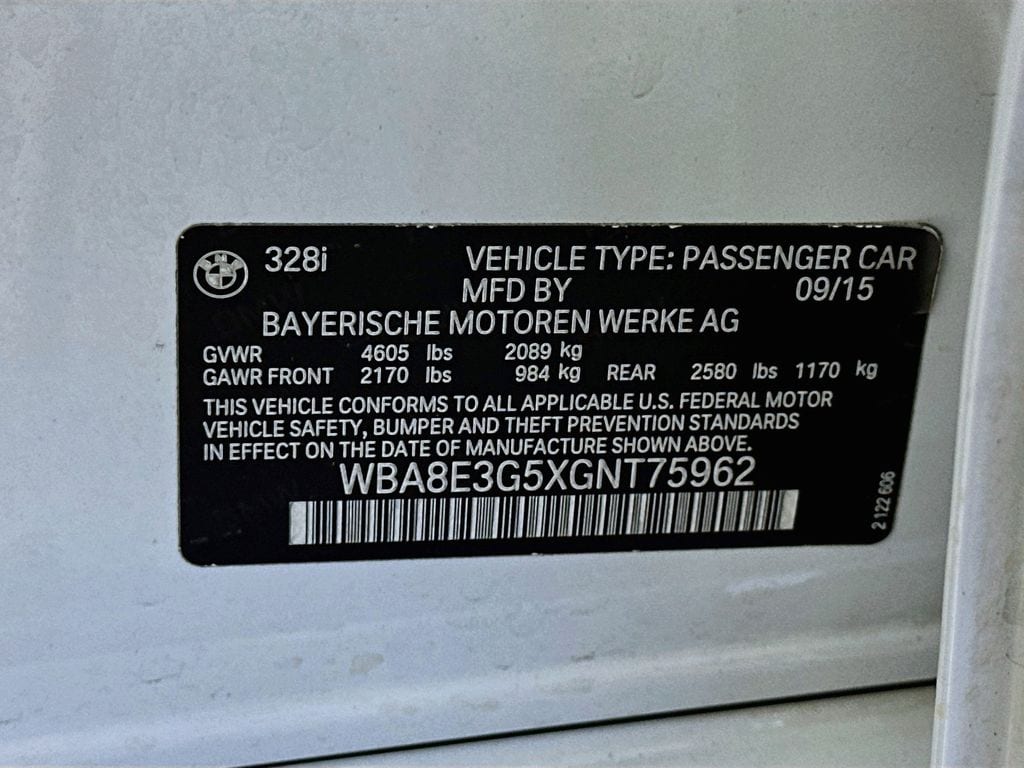 BMW3 Series37