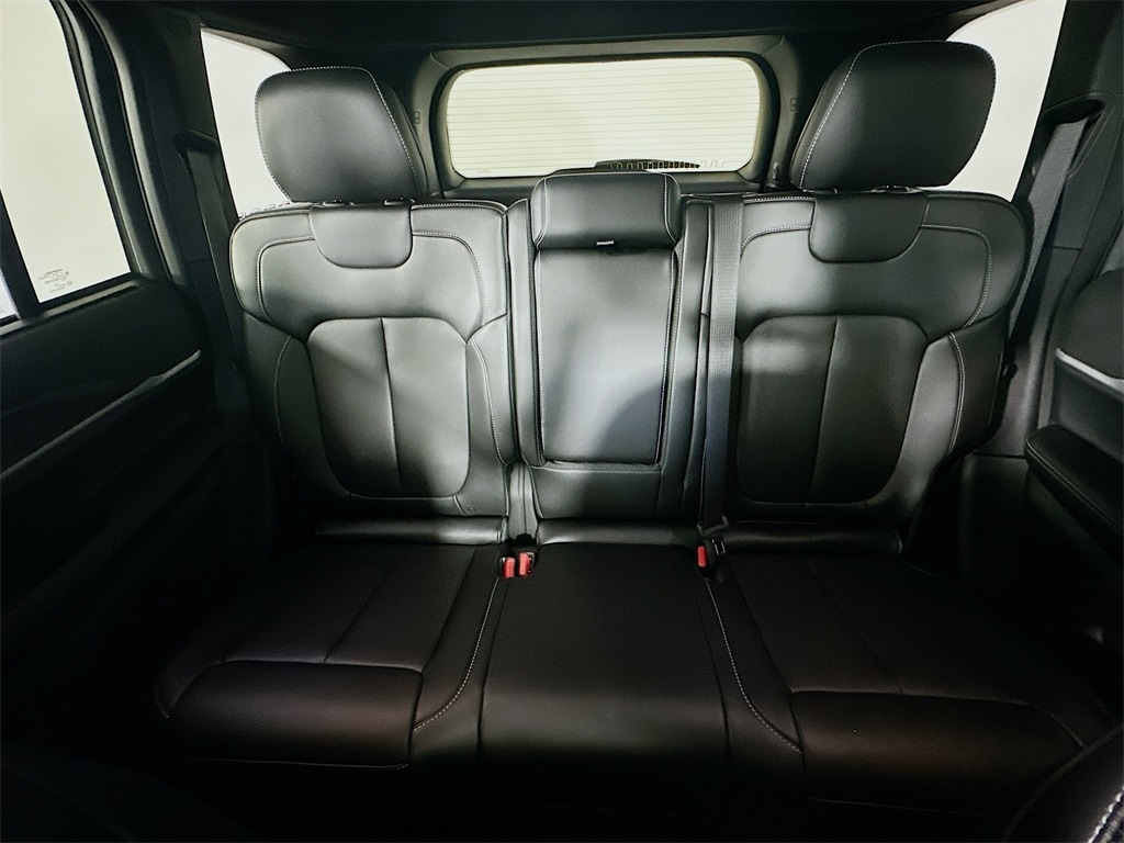 JeepGrand Cherokee10