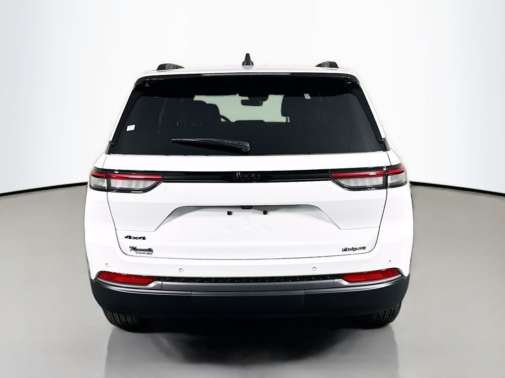 JeepGrand Cherokee6