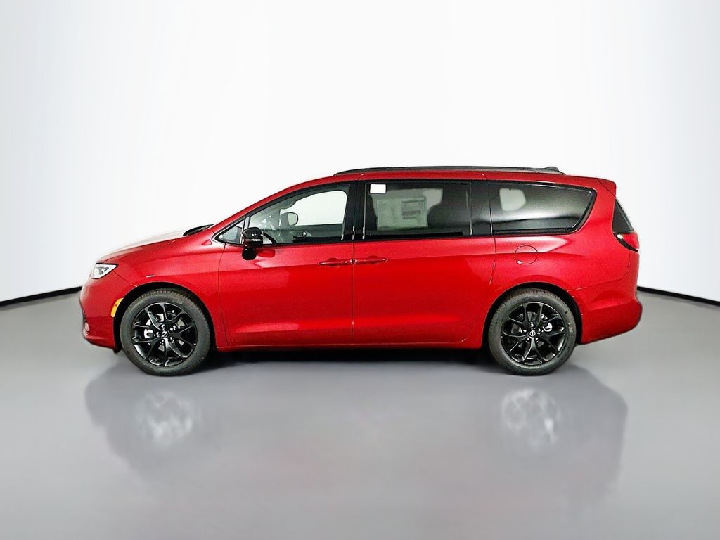 ChryslerPacifica4