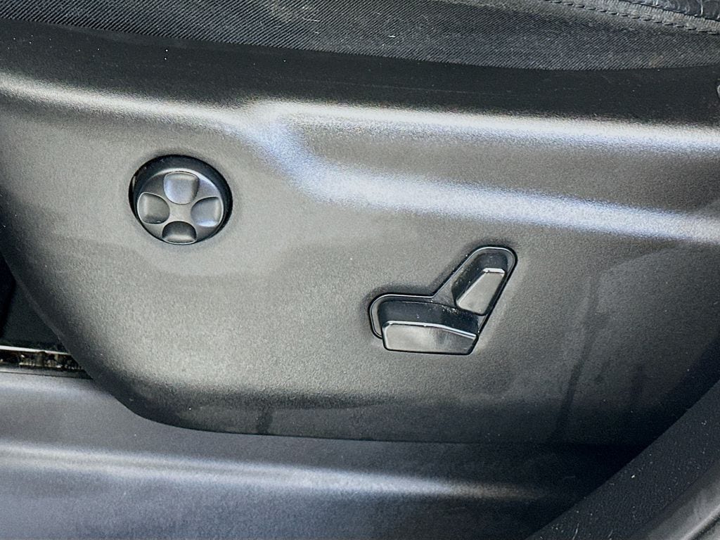 JeepGrand Cherokee22