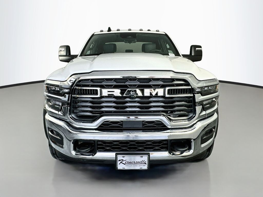 New 2026 Ram 5500 Chassis Tradesman 60 CA Truck Crew Cab