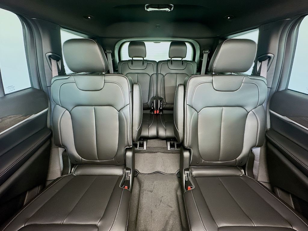JeepGrand Cherokee L10