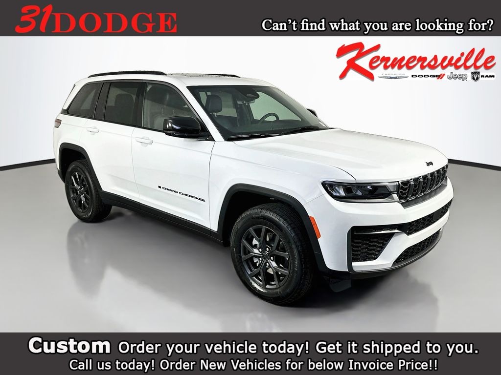 New 2027 Jeep Grand Cherokee Laredo Altitude SUV