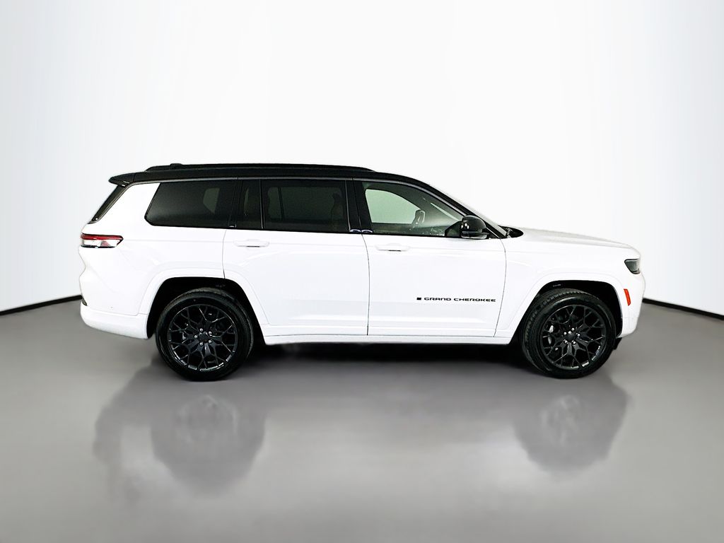 JeepGrand Cherokee L8