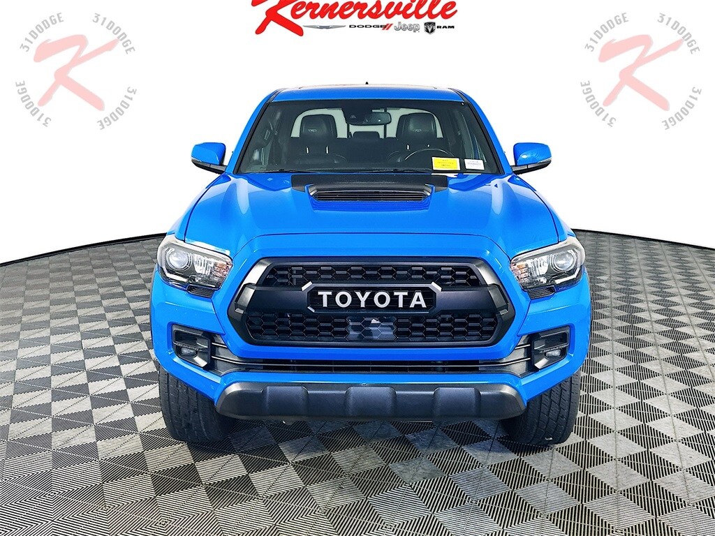 2019 Toyota Tacoma TRD Pro Double Cab photo 2
