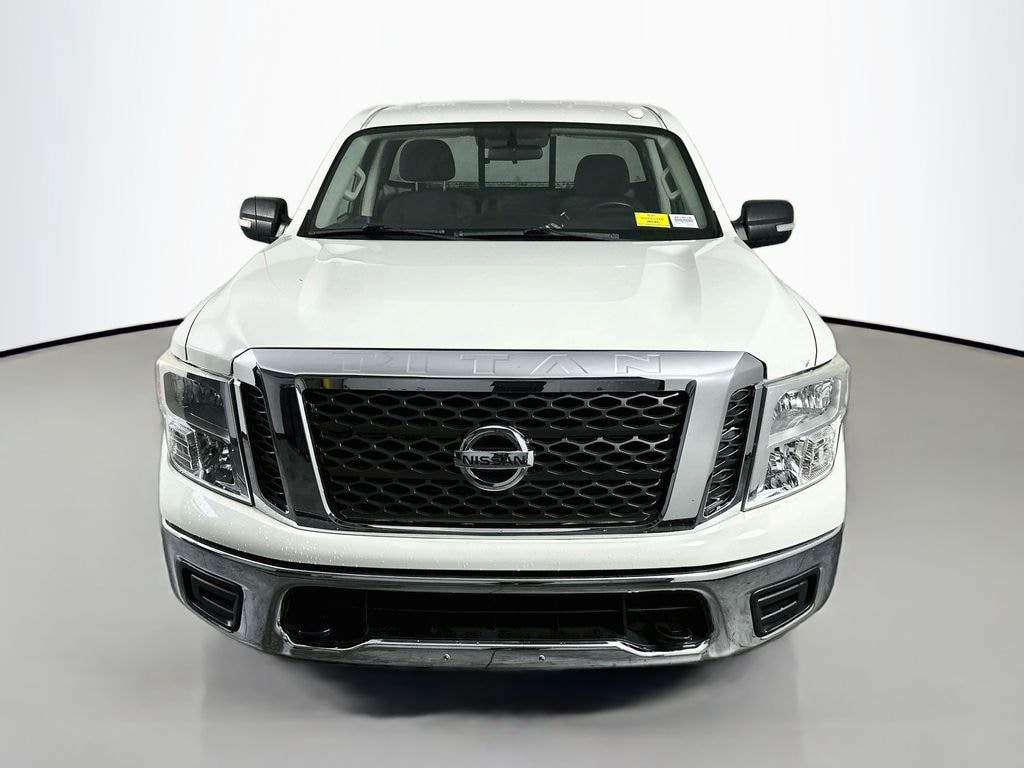 Used 2017 Nissan Titan SV Truck Regular Cab LB