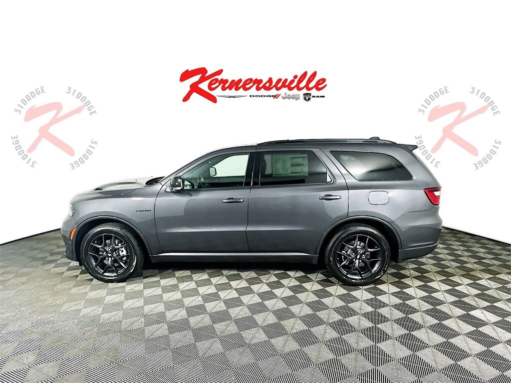 2026 Dodge Durango GT Blacktop photo 2