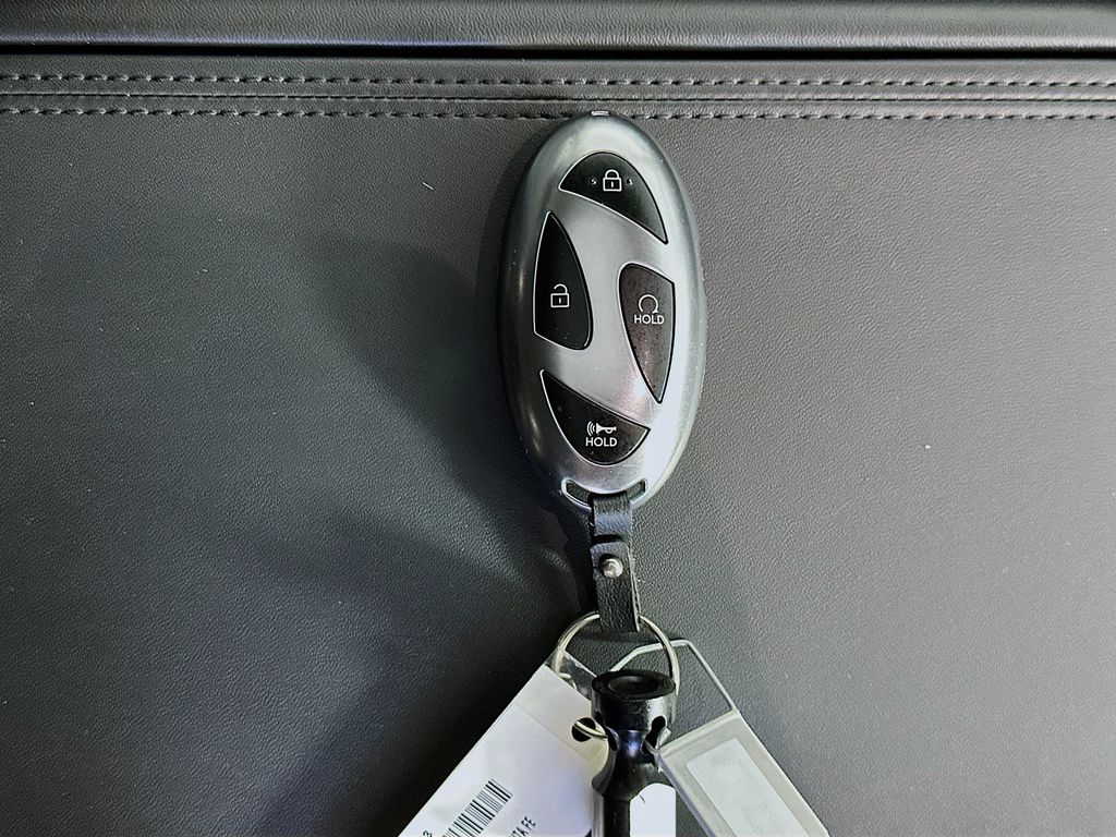 HyundaiSanta Fe35