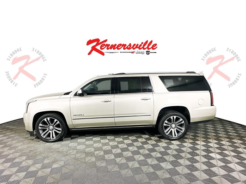 2017 Gmc Yukon XL Denali photo 4