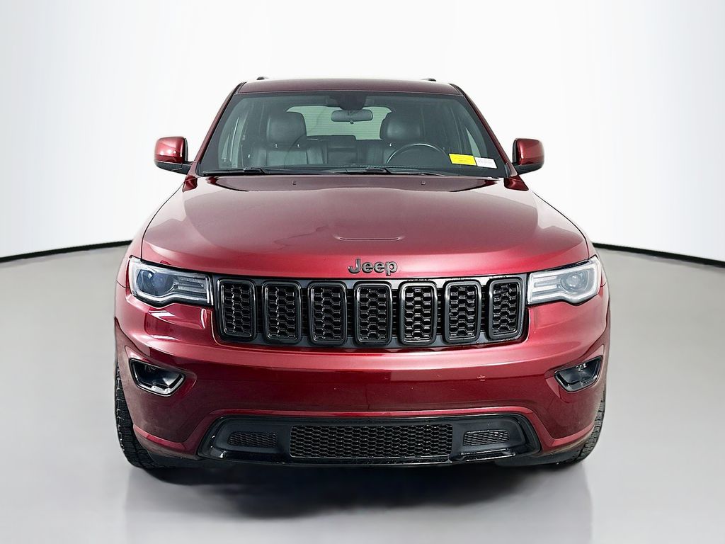 JeepGrand Cherokee2