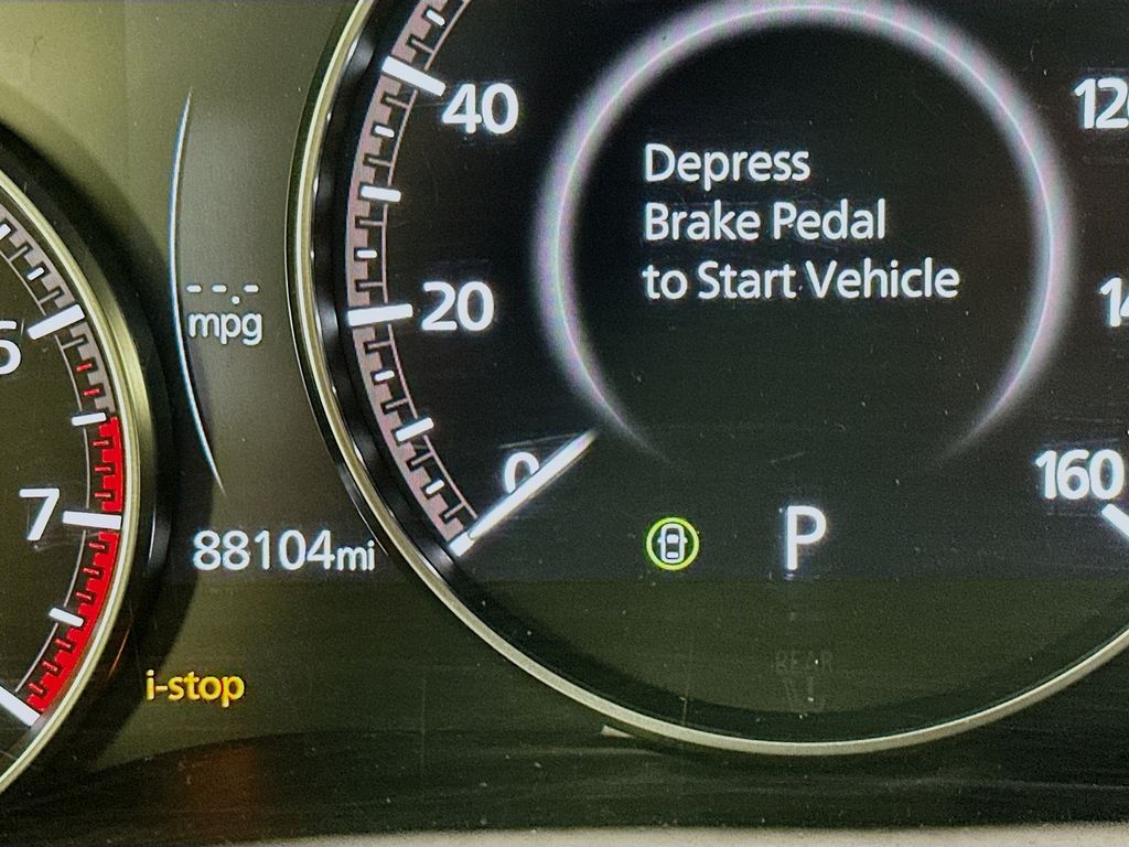 MazdaCX-9015