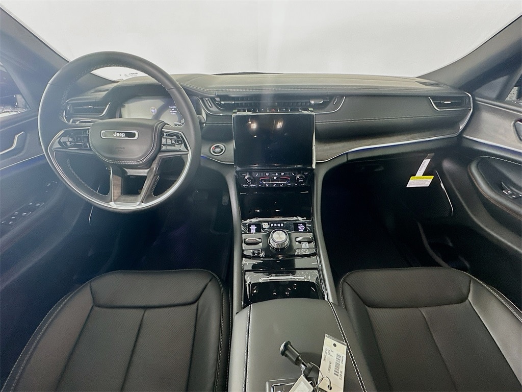 JeepGrand Cherokee L9