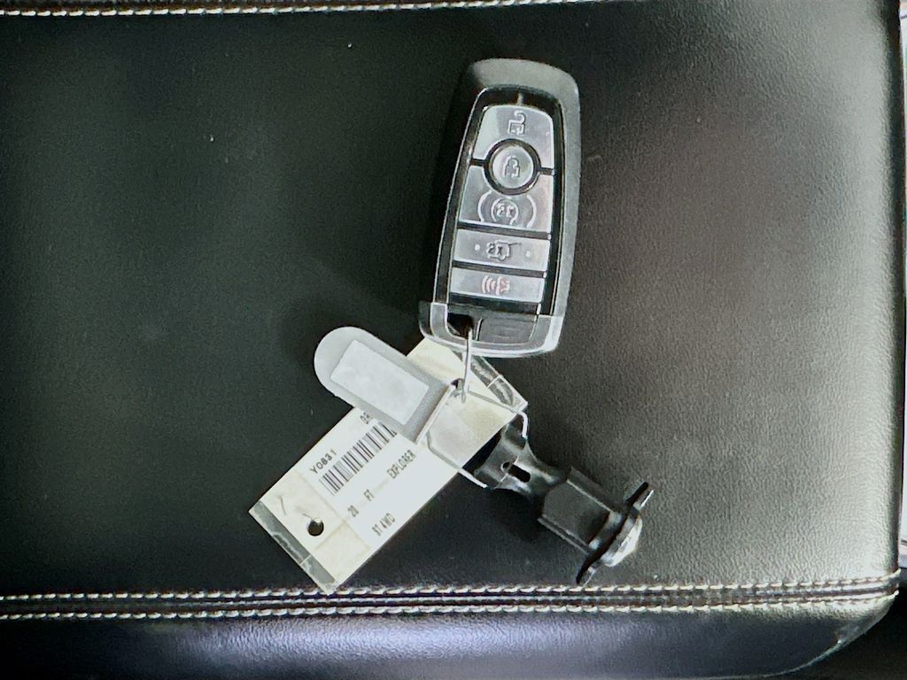 FordExplorer33