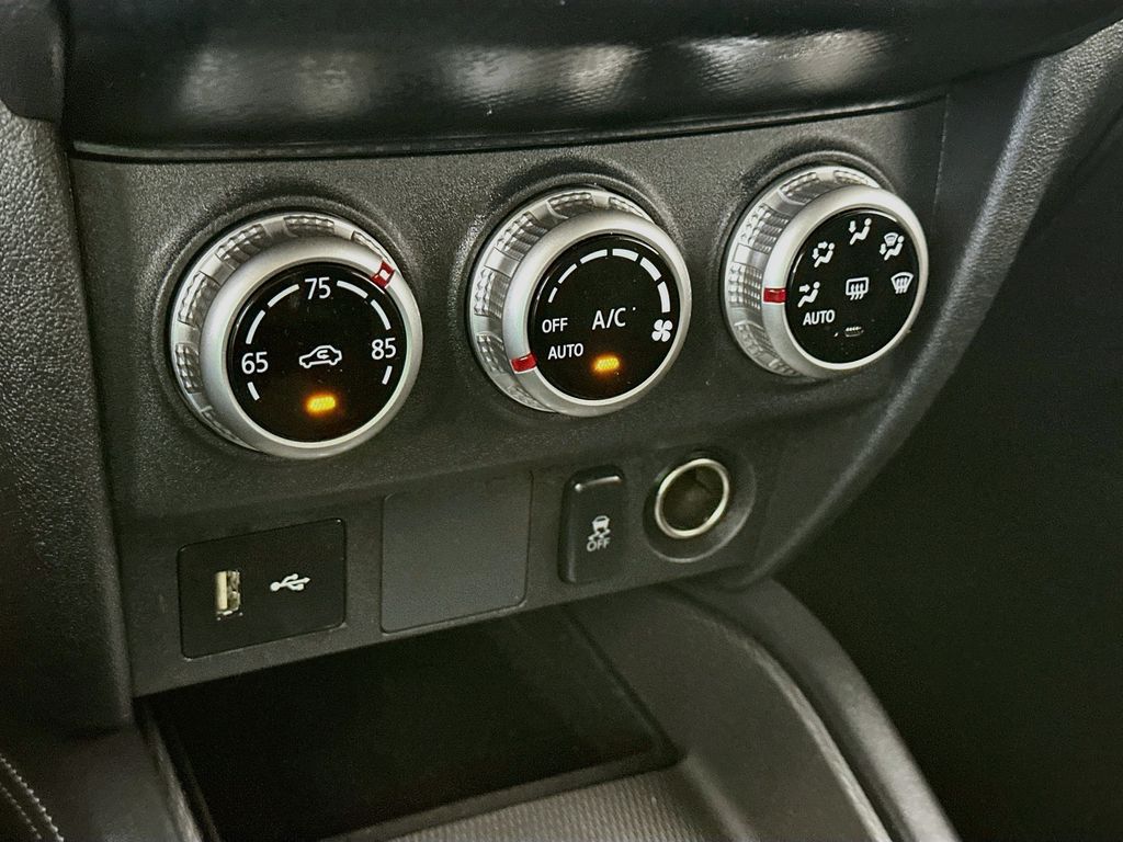 MitsubishiOutlander Sport18