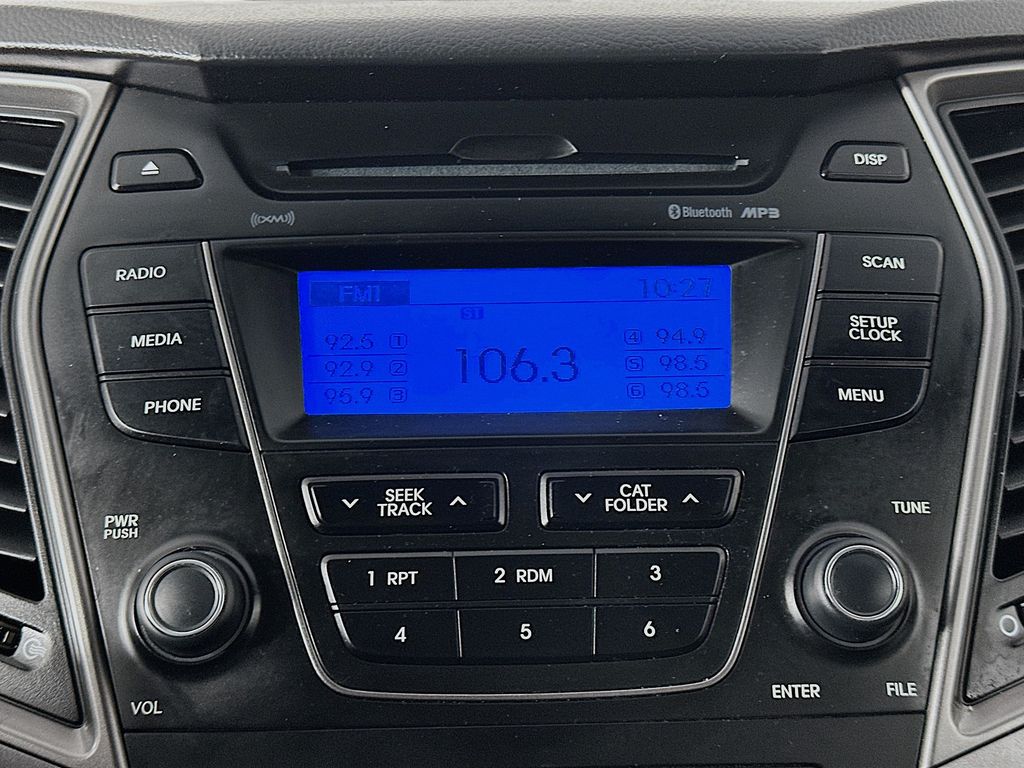 HyundaiSanta Fe Sport17