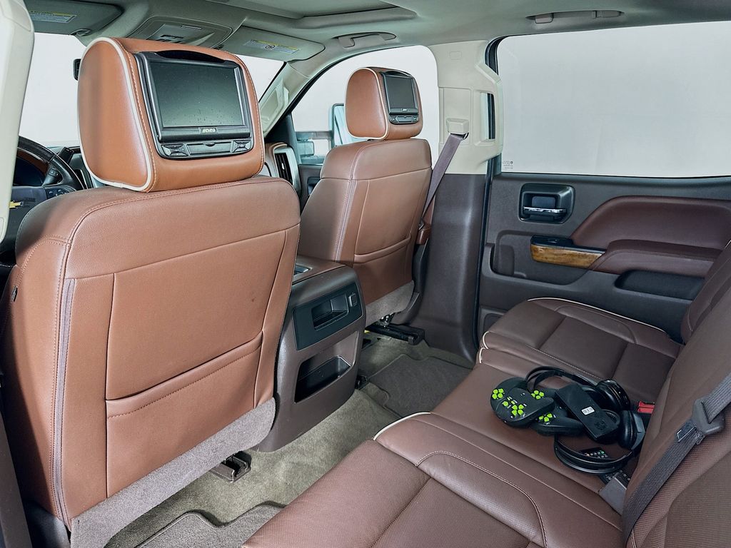 ChevroletSilverado 2500HD22