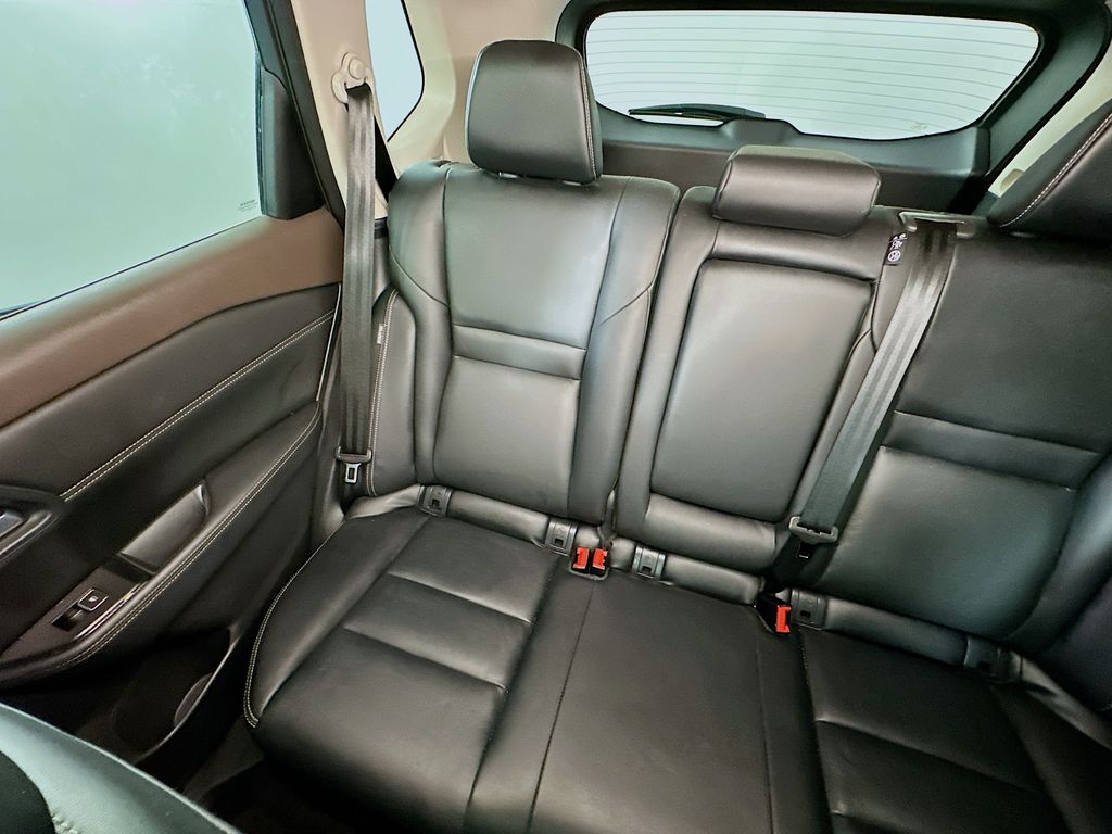 NissanRogue12