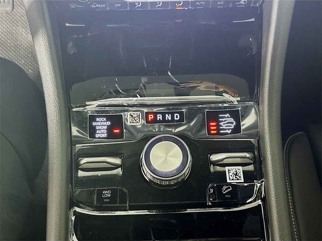 JeepGrand Cherokee12