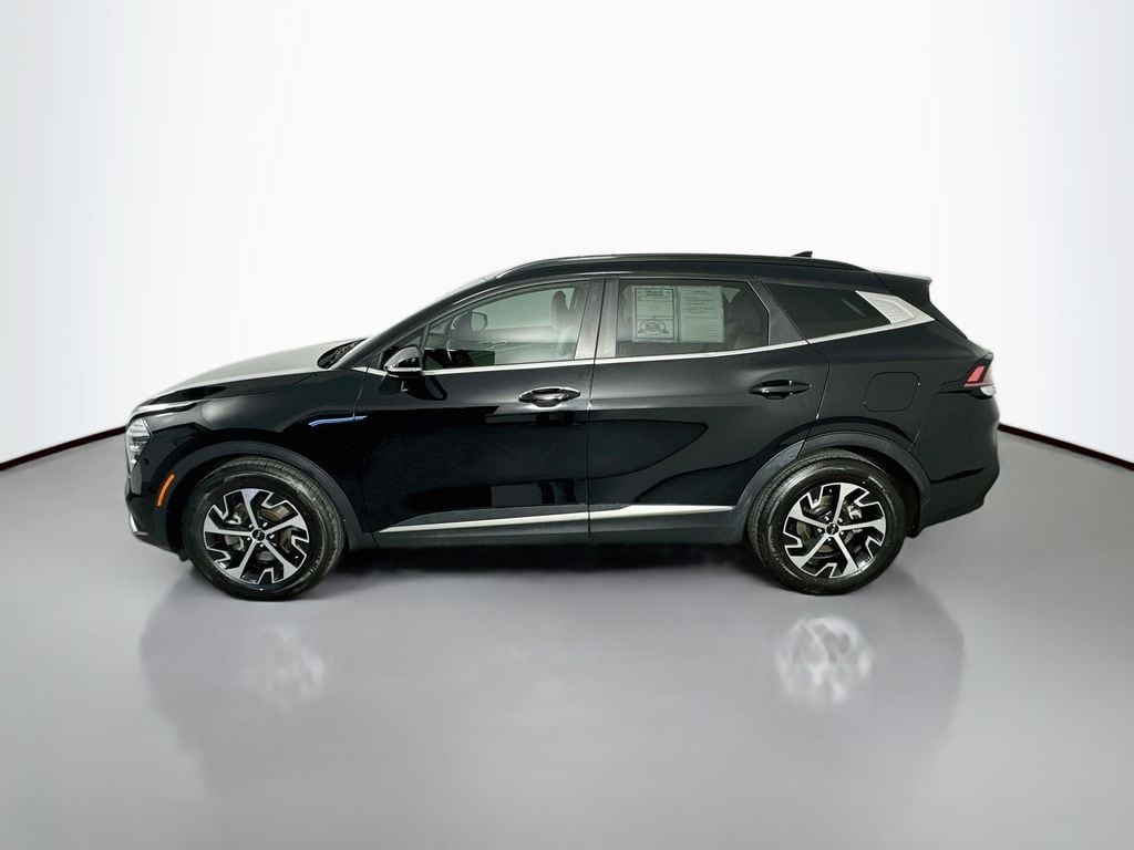 Used 2025 Kia Sportage EX SUV
