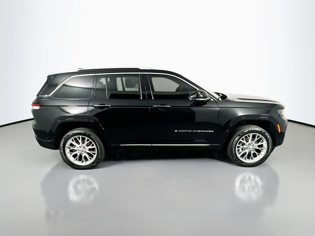 JeepGrand Cherokee8