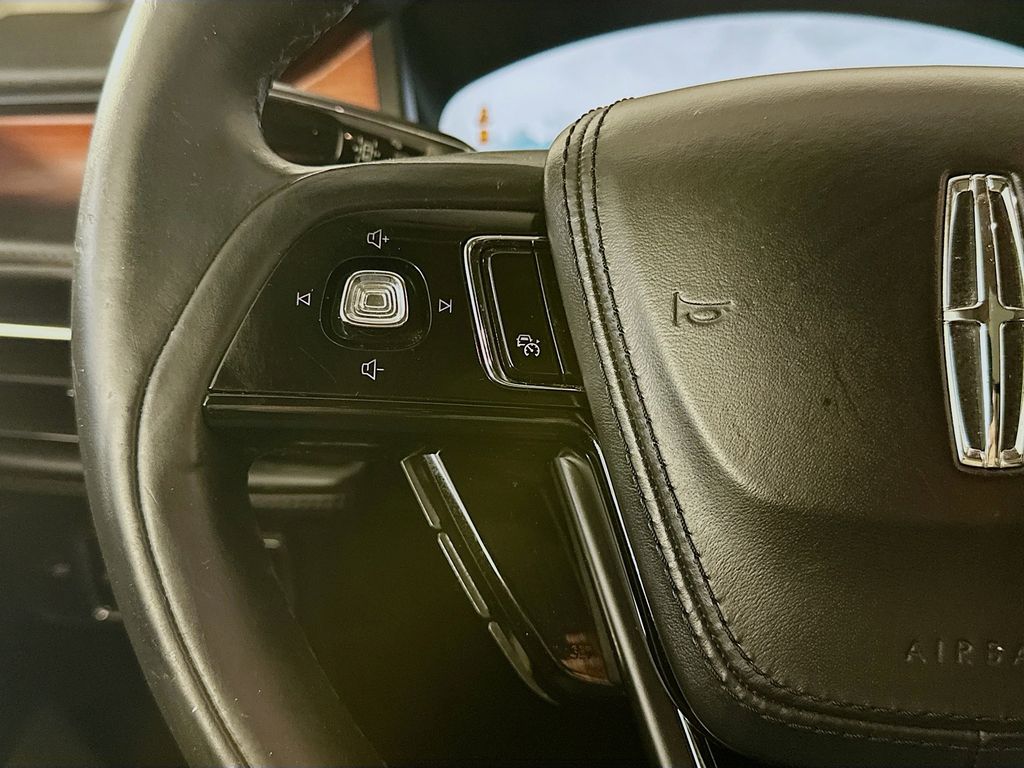 LincolnAviator25